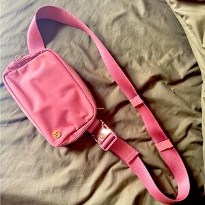 Lululemon bag